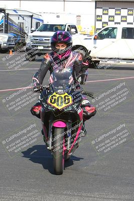 media/Apr-10-2022-SoCal Trackdays (Sun) [[f104b12566]]/Around the Pits/